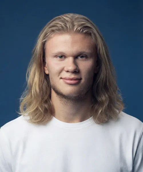 Erling Haaland Hair Down Design: The Signature Relaxed Look