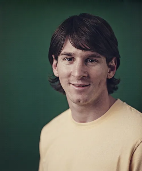 Lionel Messi Old Hair: The Classic Look Fans Still Remember