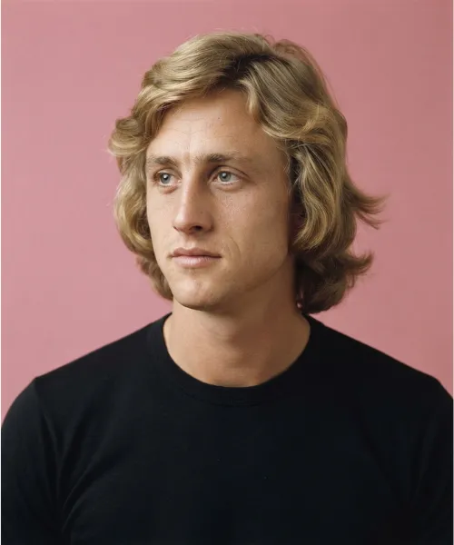 Johan Cruyff Hair Style: The Classic Football Look